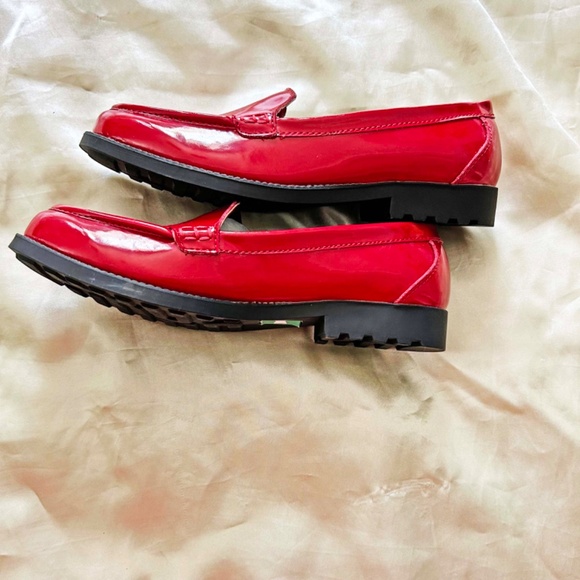 LOAFERS, COUGAR, CHERRY RED, RUBBER, LADIES SZ 9, RUBBER SOLES, NEW NEVER WORN, - Picture 4 of 8